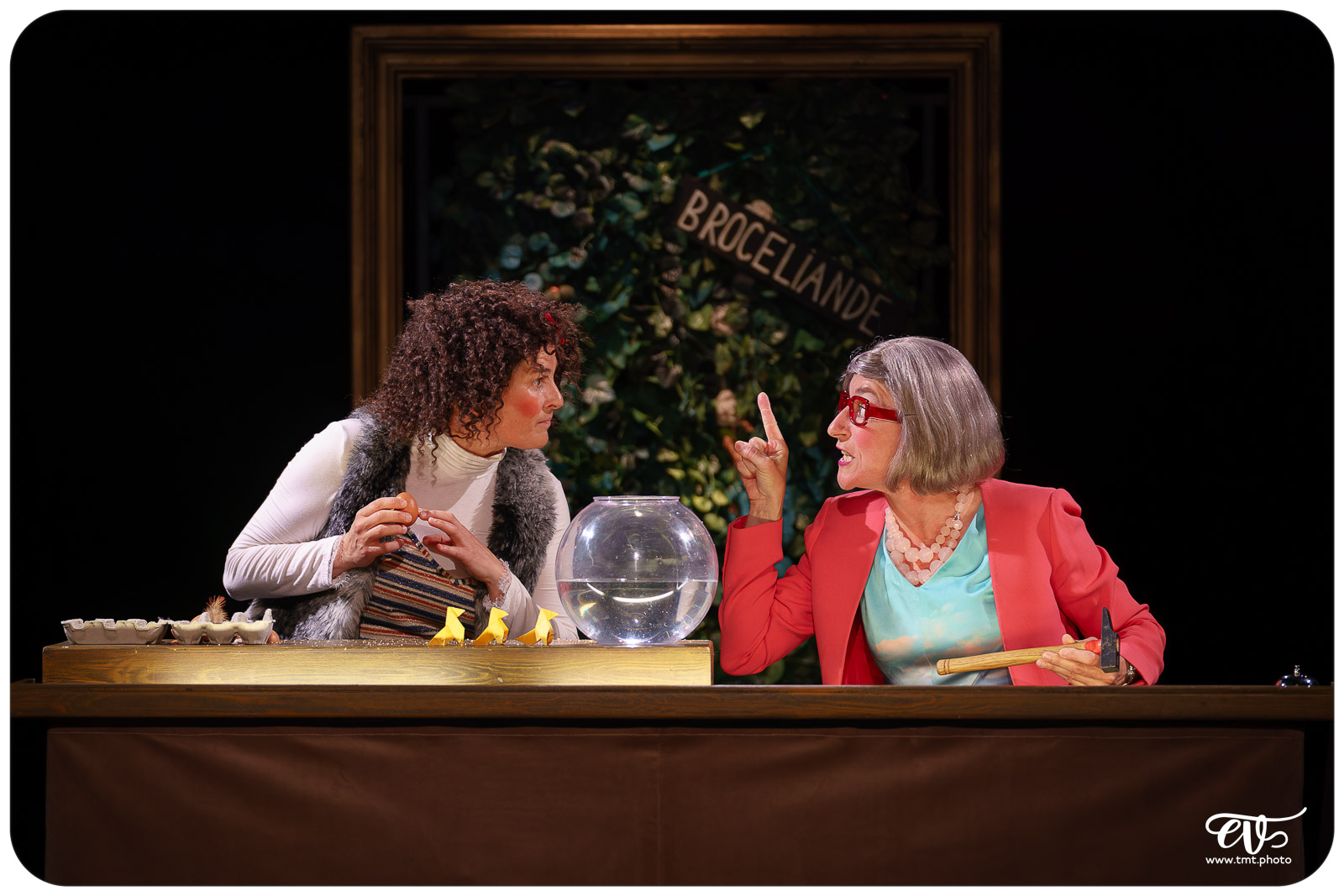 ON VOUS RACONTE DES HISTOIRES (CIE DU DÉTOUR)